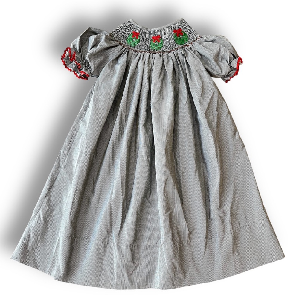 EUC Holiday Smocked Dress with Wreath Design
